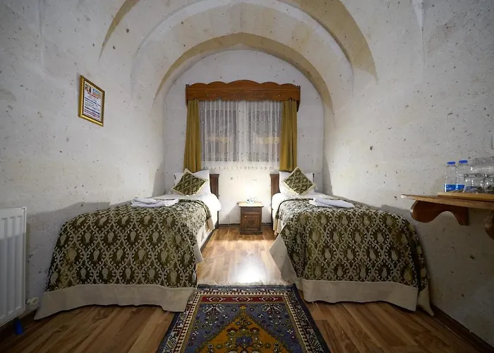 Arch Palace Отель