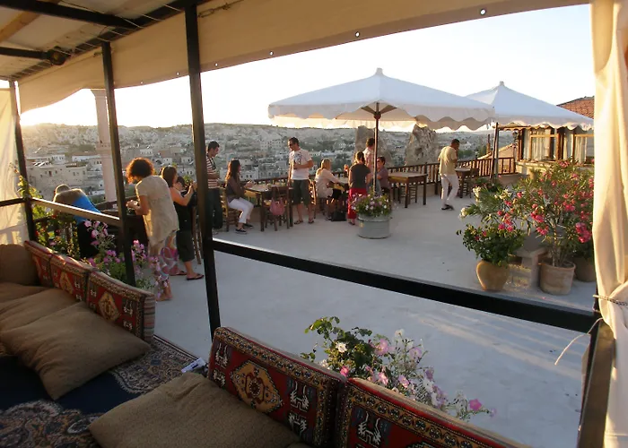 阿克王宫酒店 3*